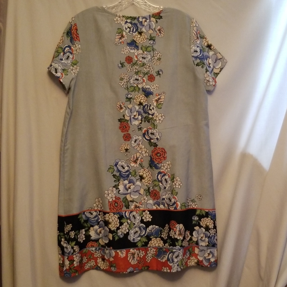 Floral tunic - Picture 3 of 4